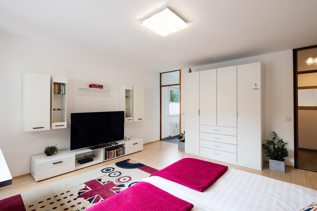 W & S Executive Apartments - Обертраун Экстерьер фото