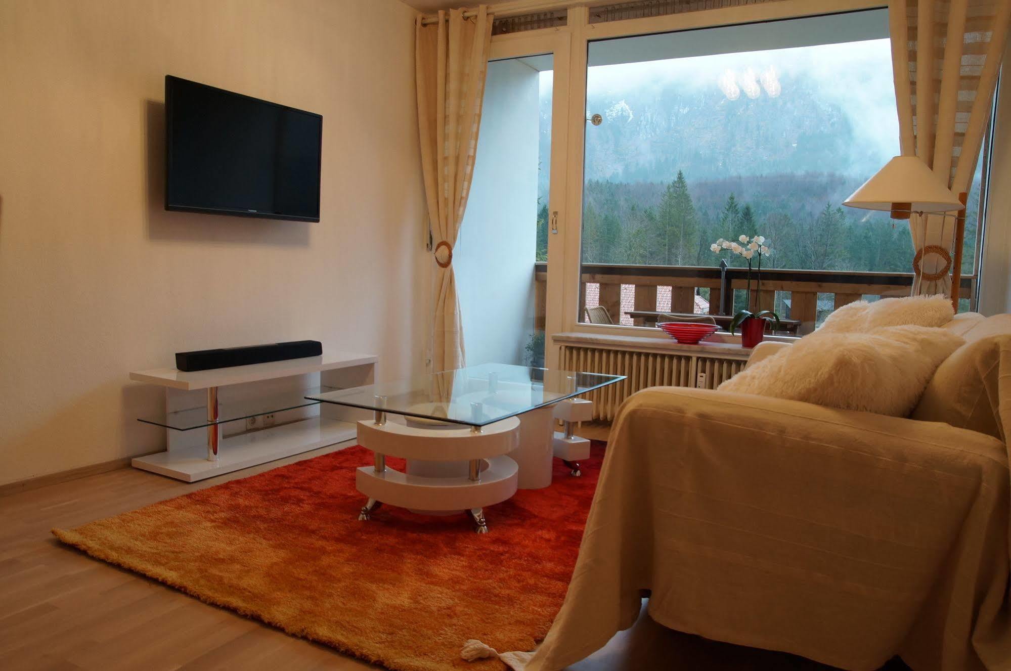 W & S Executive Apartments - Обертраун Экстерьер фото