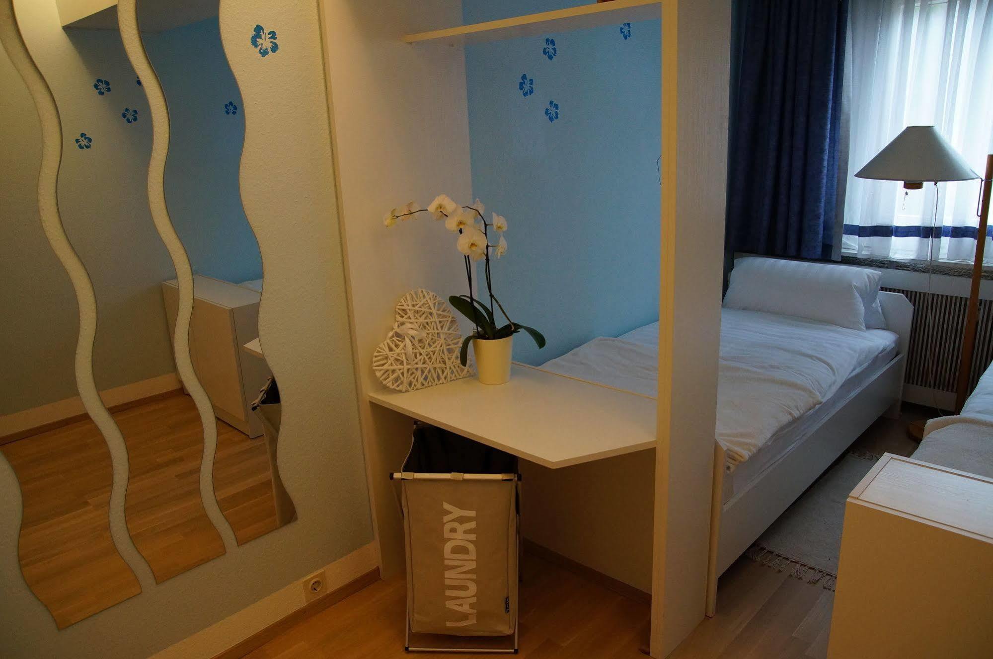 W & S Executive Apartments - Обертраун Экстерьер фото